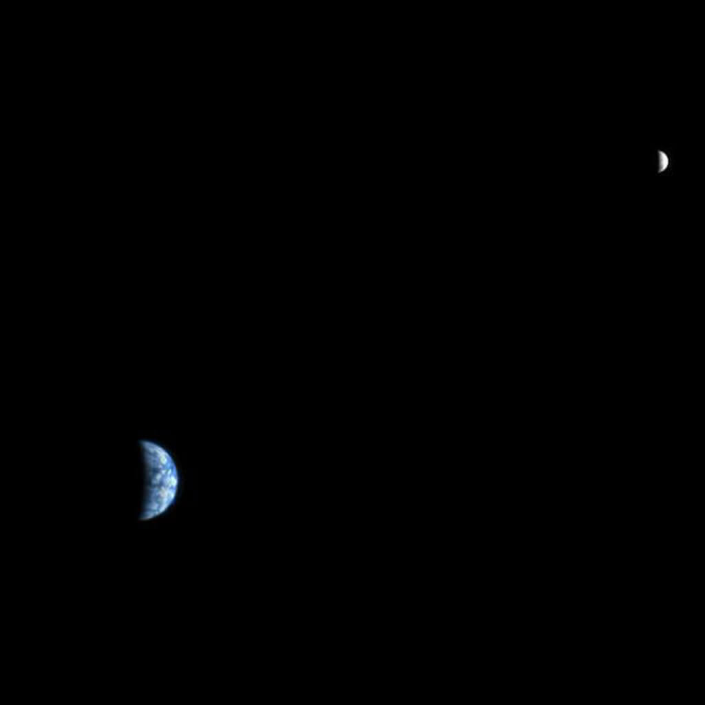 Picture of the Earth and Moon from Mars.