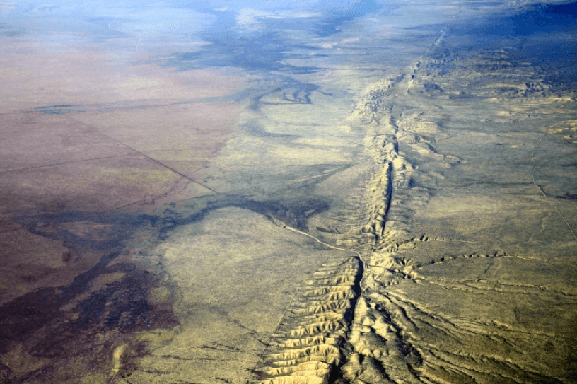 San Andreas Fayı'nın havadan çekilmiş bir fotoğrafı.