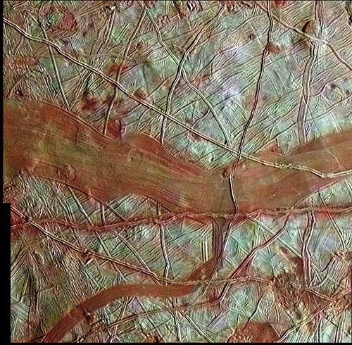 Imagen de cerca de la superficie de Europa